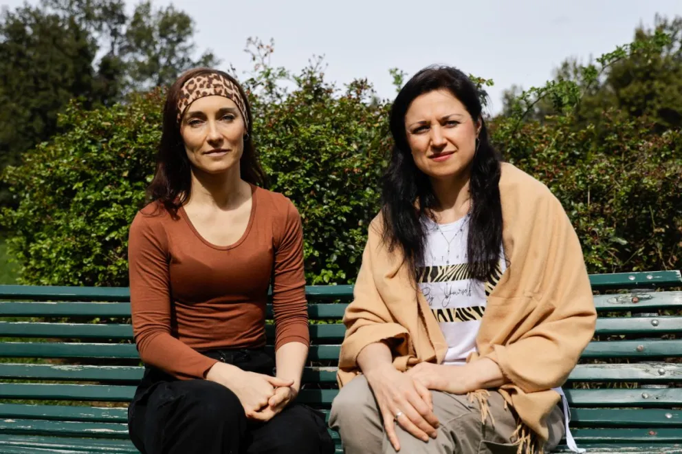  Svetlana Komkova y Tatakanova Ksenia, imputadas por una supuesta red de trata, declararán el próximo martes en Bariloche (fotos: Eugenia Neme)