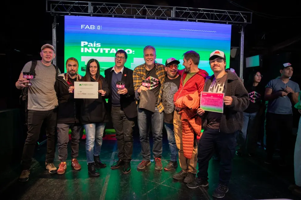 Parte de la comunidad de la UNRN que obtuvo distinciones.