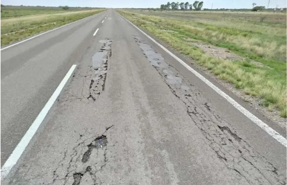 La Justicia Federal de Roca resolvió hacer lugar a la demanda de amparo colectivo presentada por la Provincia de Río Negro por el estado de la Ruta 151. Foto: ANR.