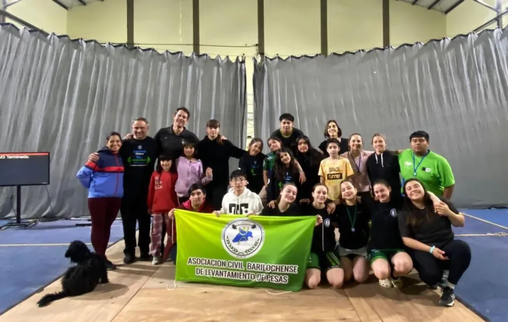 El encuentro regional contó con la participación de una importante delegación barilochense (Fotos gentileza).