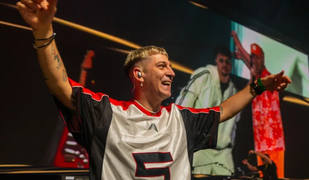 Sigue la fiesta de los más jóvenes en nuestra ciudad. 