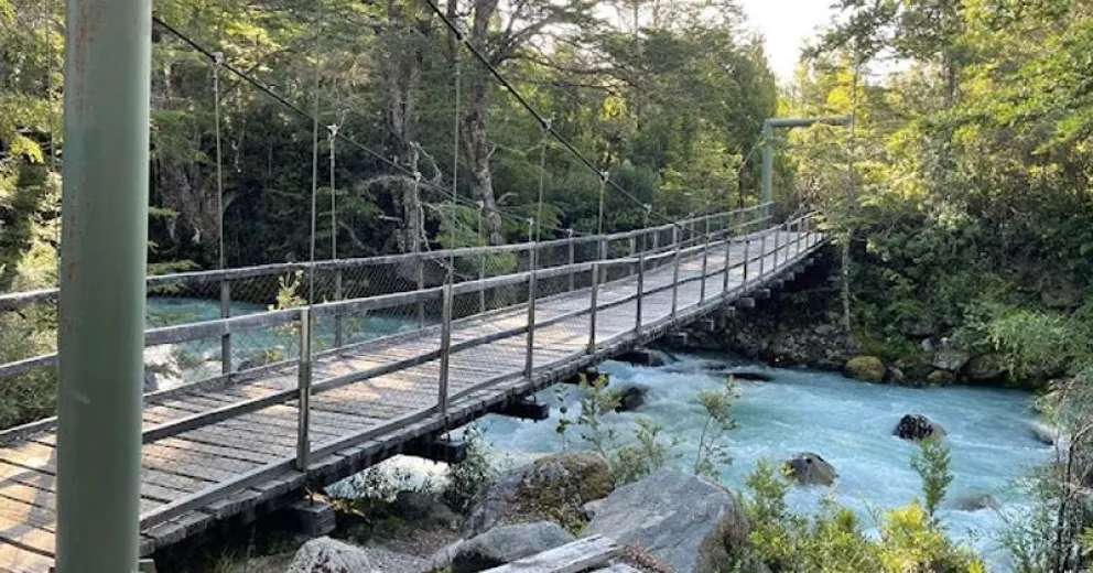 La pasarela no estaba habilitada para el tránsito de personas.