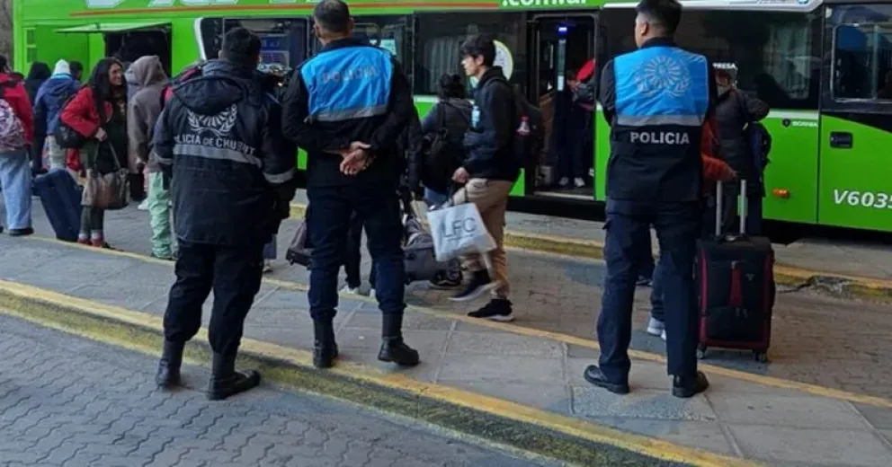 Los involucrados viajaban en micros de larga distancia.