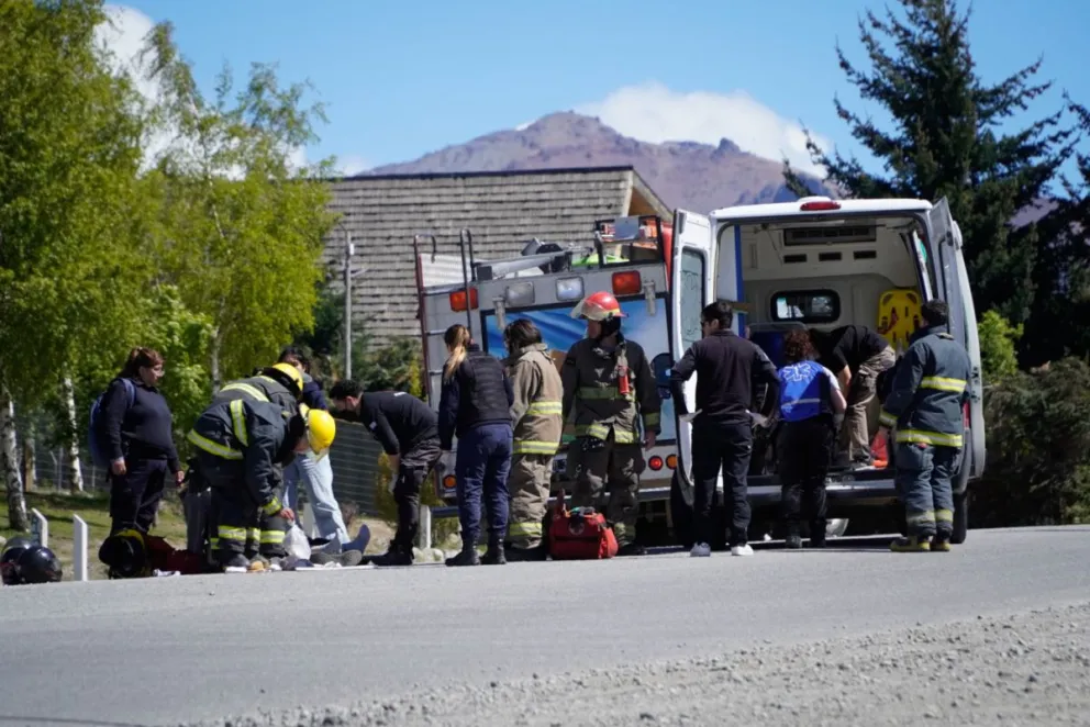 Tránsito cortado en la zona de Avenida Juan Herman entre Onelli y la rotonda con Sobral. Fotos: Facundo Pardo