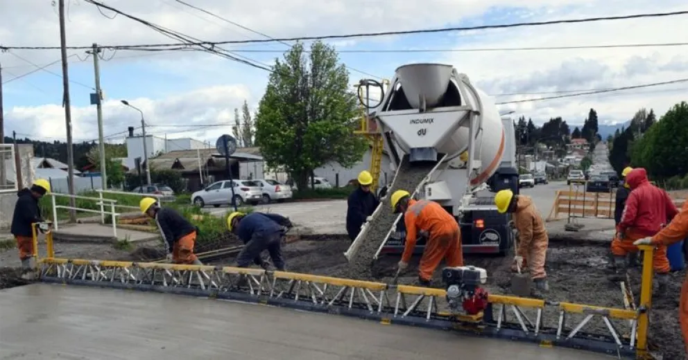 Los trabajos forman parte del plan integral de pavimentación que impulsa la gestión del intendente Walter Cortés.
