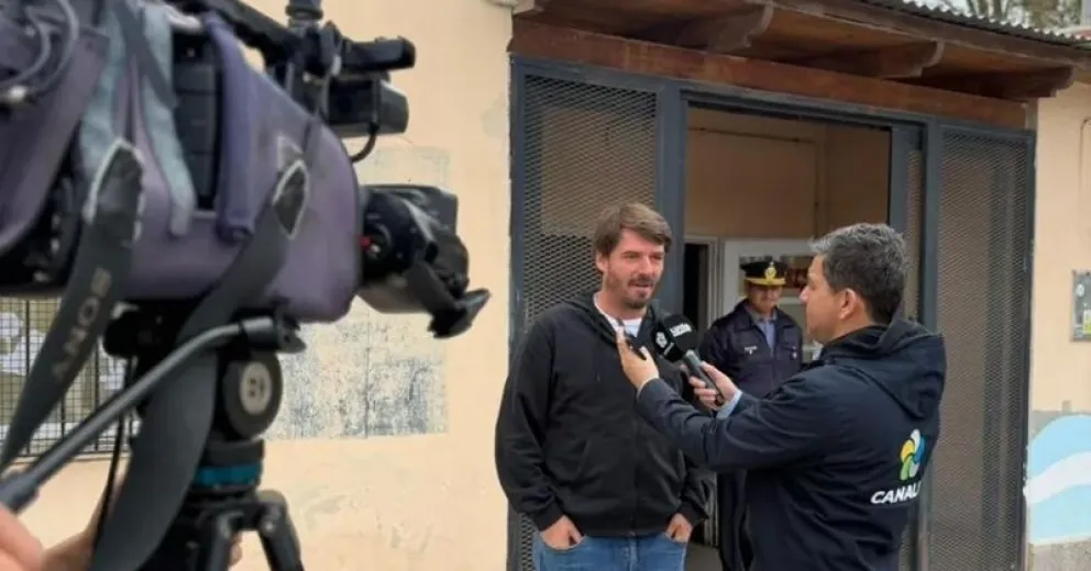 El intendente de Cipolletti destacó la importante de confirmar con el voto la vigencia del sistema democrático. Foto: Prensa Municipalidad.