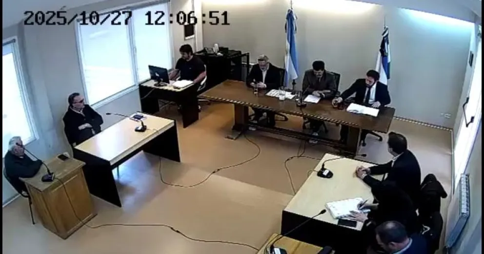 Los jueces dieron lectura al veredicto de culpabilidad este mediodía.