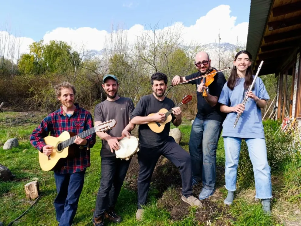 De la Comarca Andina, llega Choromahuida.