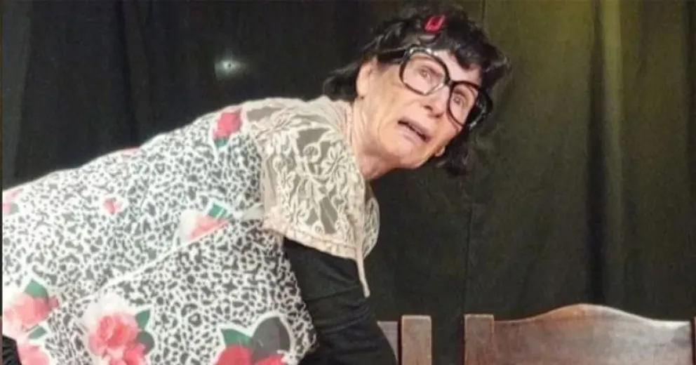 Una actriz, cuatro personajes.