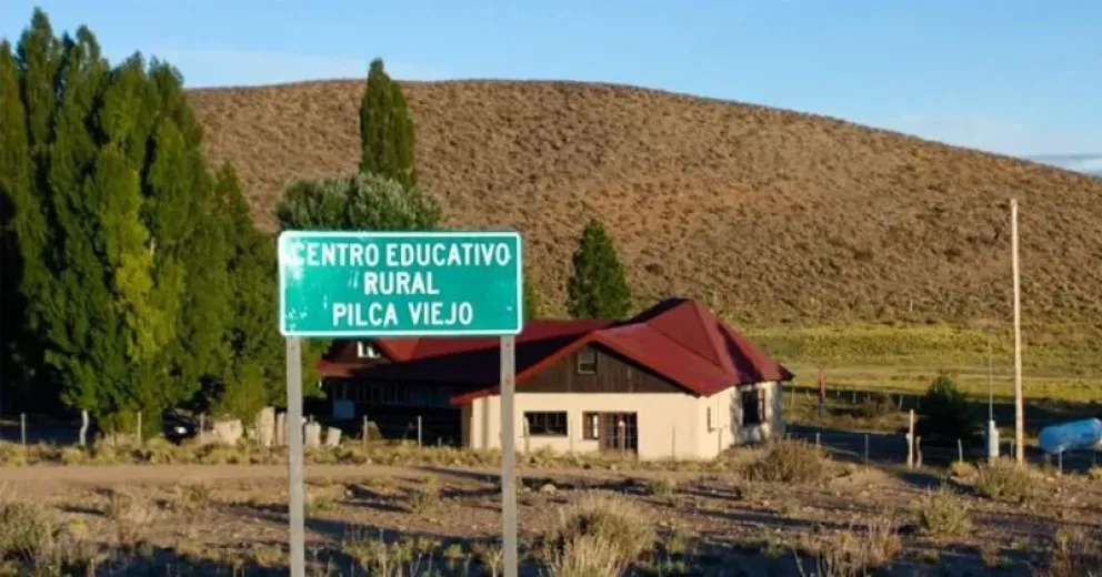 La "casita" al costado de Ruta 23 es en realidad una escuela agrotécnica. Invitan a conocerla y disfrutar de un día único.