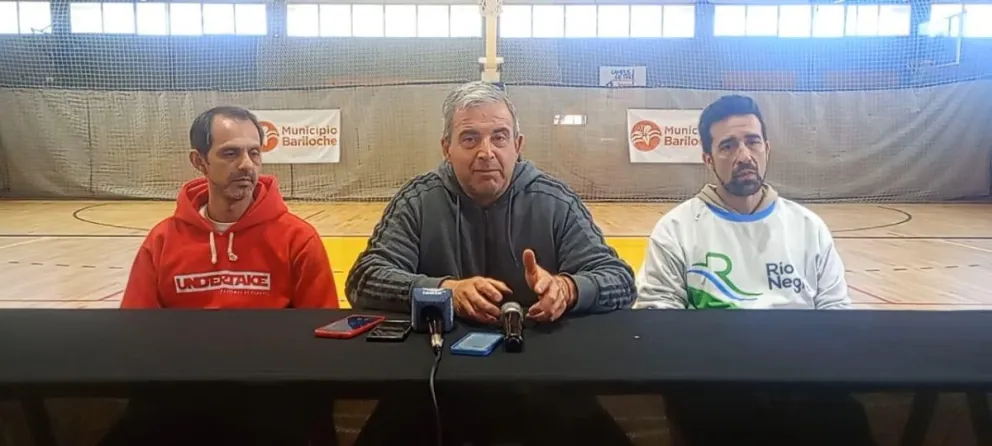 Se presentó el certamen en el gimnasio Municipal "Alberto Gabriel Icare". 