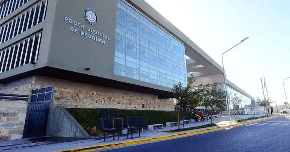 Edificio del Poder Judicial de Neuquén. 