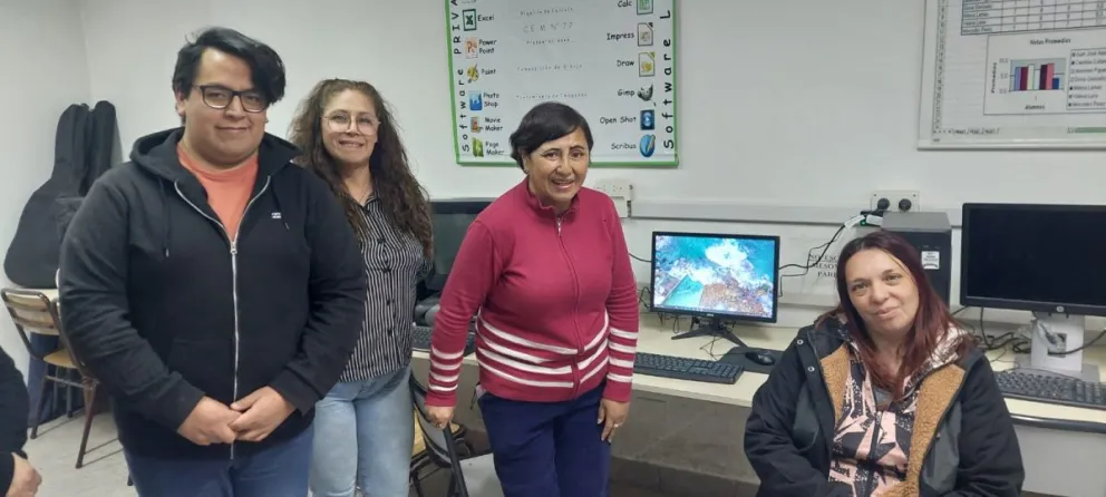 El centro de estudiantes siempre atento a las necesidades del colegio. 