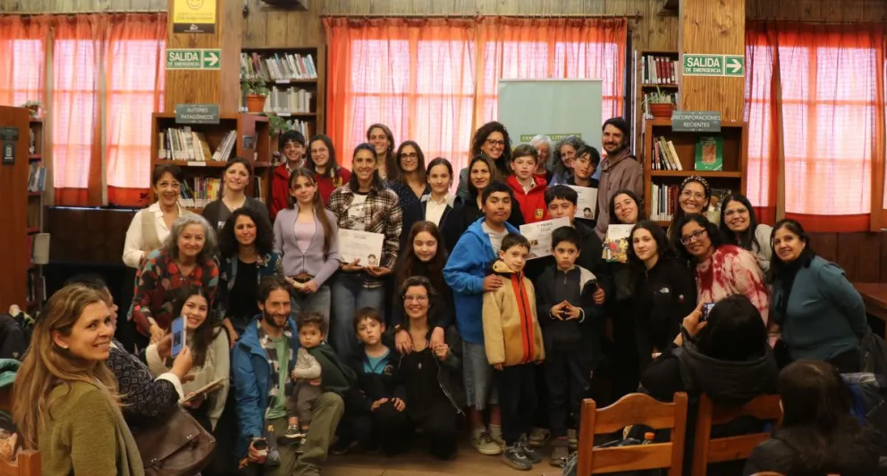 Ganadores, organizadores y jurados.