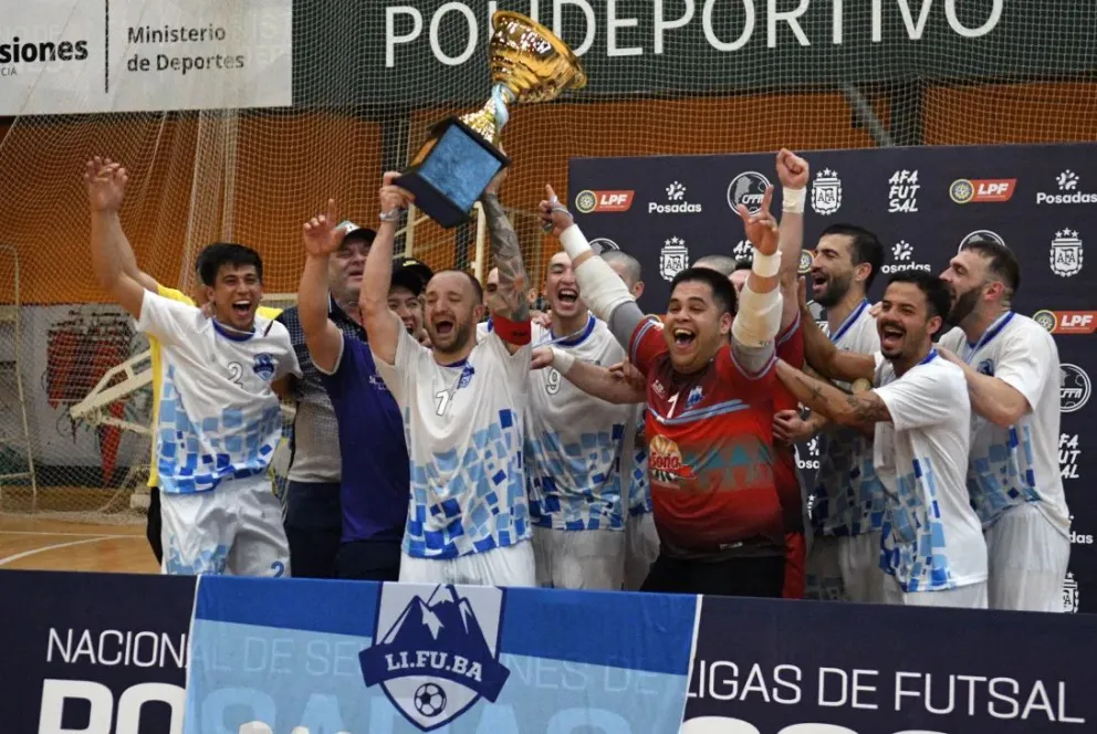 Bariloche tocó oro en el torneo de selecciones de futsal.