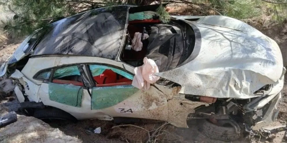 El Tribunal de Faltas posteó en sus canales oficiales que el accidente protagonizado por una ferrari se debió a que "no respetaron los límites". Foto: Diario Andino. 