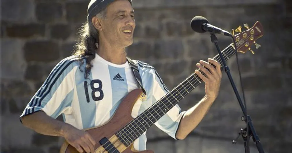 Pocas cosas lo hacían tan feliz como el hacer música. Foto gentileza de David Croquelois.