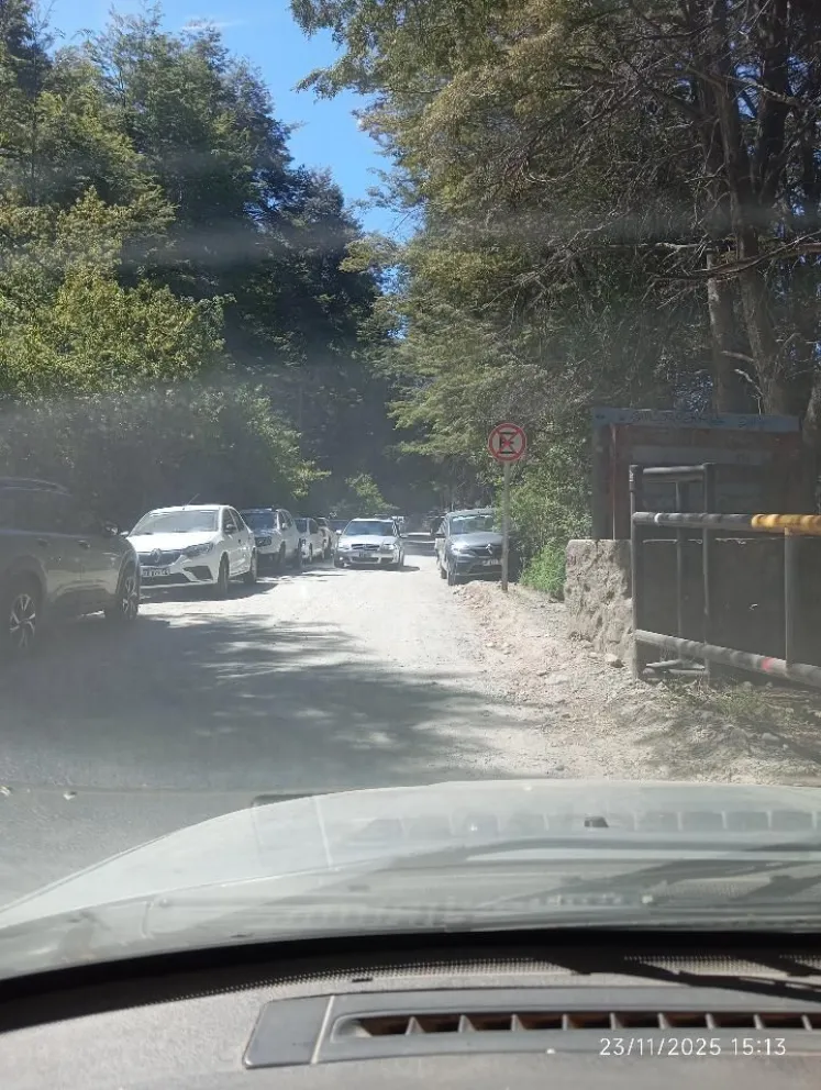 Demoras y complicaciones en accesos de Villa Los Coihues. 