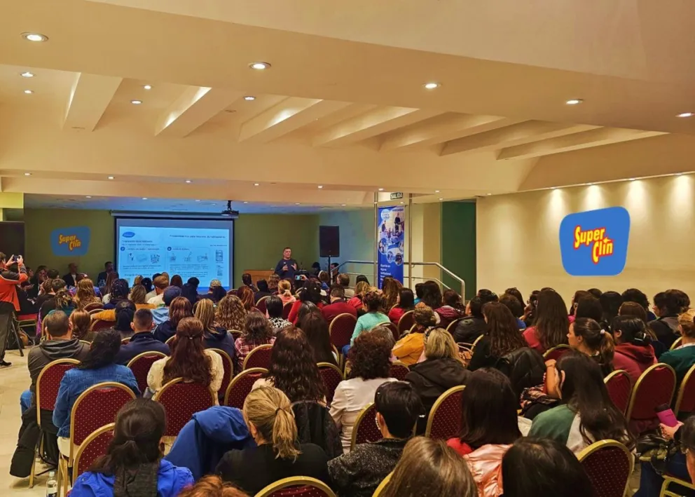 Super Clin continúa expandiendo su liderazgo proveyendo insumos de alta calidad.