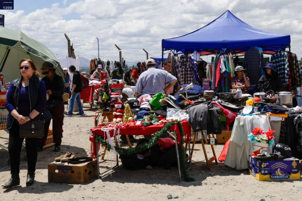 Diez años de Feria Peatonal, todo "a precio amigo". Foto: Eugenia Neme. 