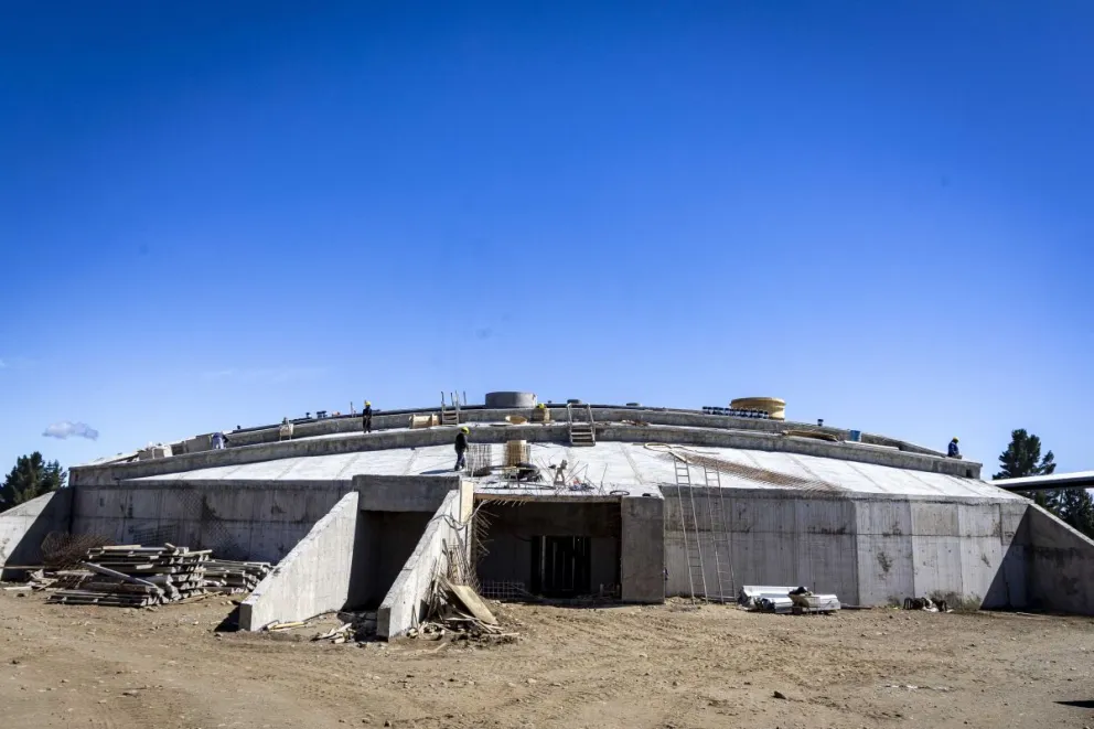 el nuevo edificio duplicará la capacidad operativa del transporte de pasajeros en Bariloche / Fotos Euge Neme 