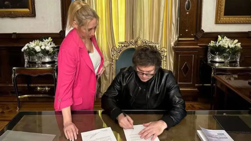 Llamado a sesiones extraordinarias.