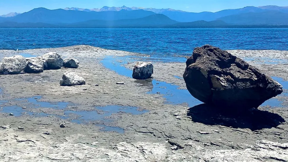 Un panorama singular a partir de la presencia de rocas que hacen volar la imaginación (fotos gentileza de Noelia López).
