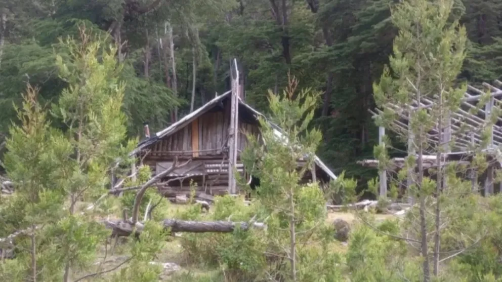 Los combatientes confirmaron que el refugio fue completamente afectado.