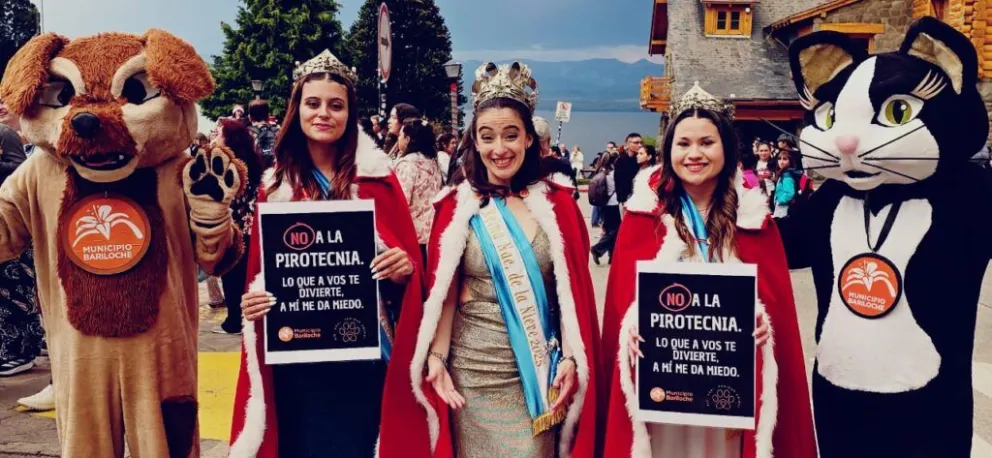 Michi y Rocky con las reinas. 