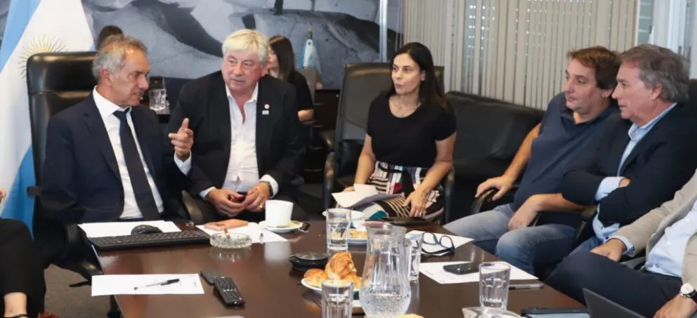 El jefe comunal remarcó además que Bariloche posee el tercer aeropuerto con mayor movimiento del país.