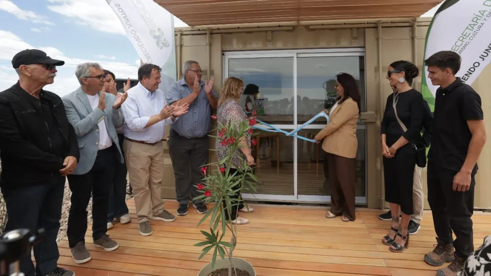 Se inauguró una nueva oficina de informes turísticosCrédito: Rafael Alvian/Gobierno de Río Negro