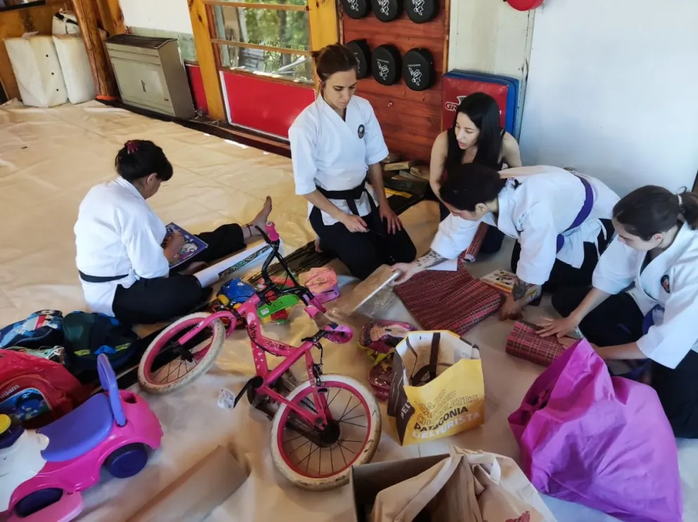 Convocan a reunir juguetes para destinarlos a un sitio que lleva más de veinticinco años ayudando en la ciudad (imágenes gentileza).