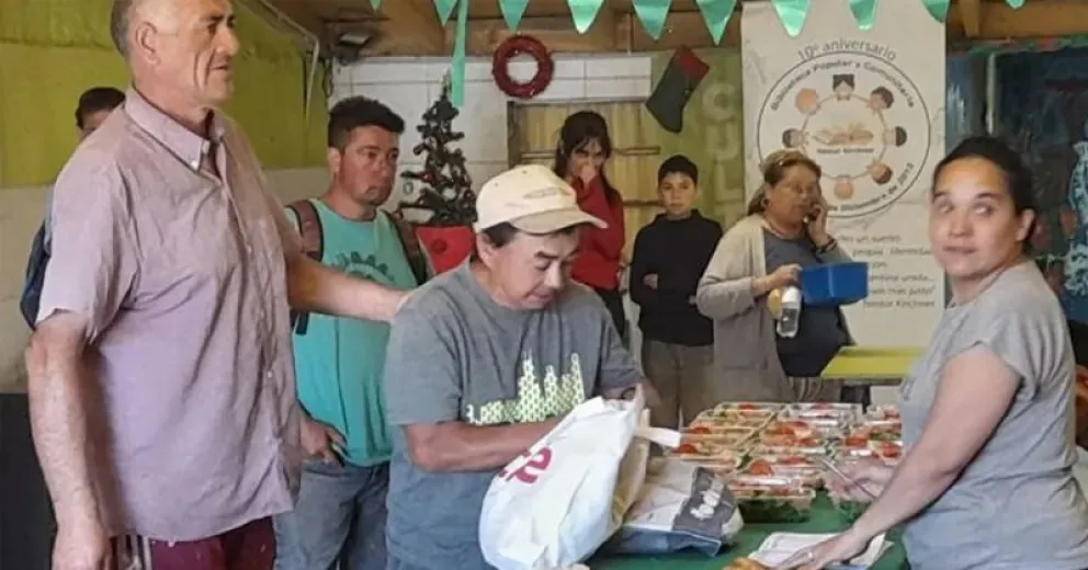 Un aporte para aquéllos adultos mayores que no cuentan con dinero para una cena el 24 de diciembre.