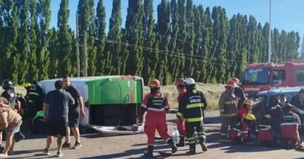 Dos heridos fueron llevados en estado grave al hospital Castro Rendón. Foto gentileza.