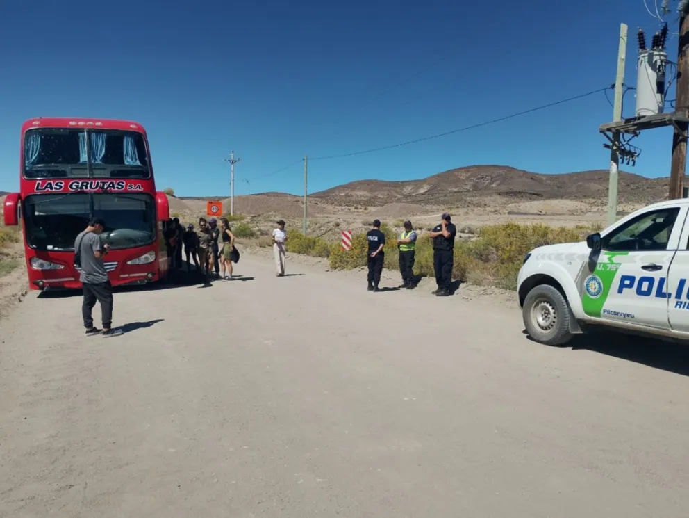 El episodio se produjo en uno de los tramos más extensos y con menor cobertura de servicios de la Ruta Nacional 23.