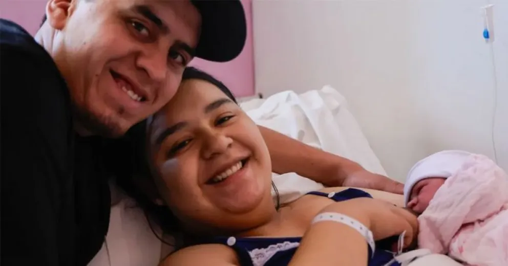 Florencio y Marlin, felices con la llegada de la pequeña. Fotos de Eugenia Neme.