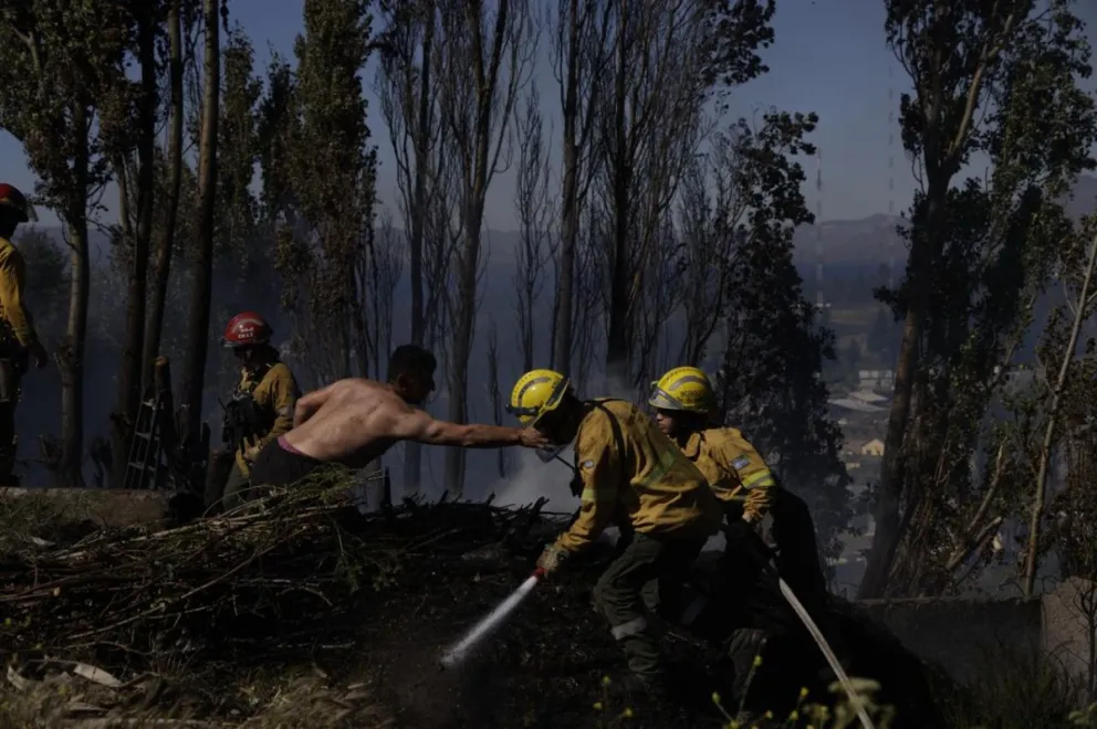 Desde el SPLIF indicaron que se aguarda el informe técnico para determinar con precisión la superficie alcanzada por el fuego / Fotos Euge Neme 