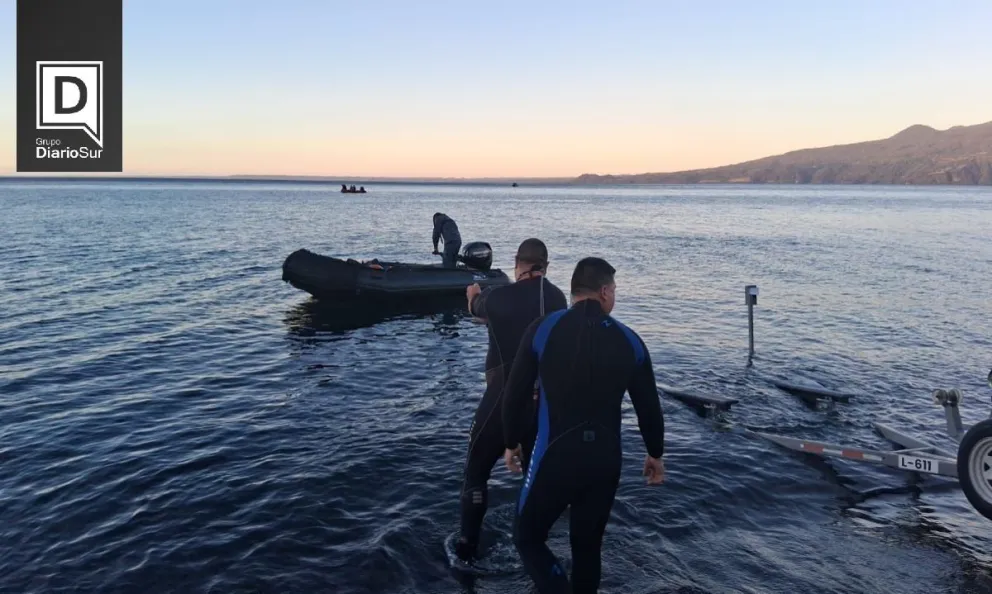 Trabajo multiinstitucional en la búsqueda de un joven en el lago Llanquihue