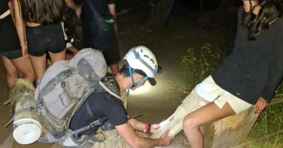 Luego de muchas horas finalizaron el operativo.