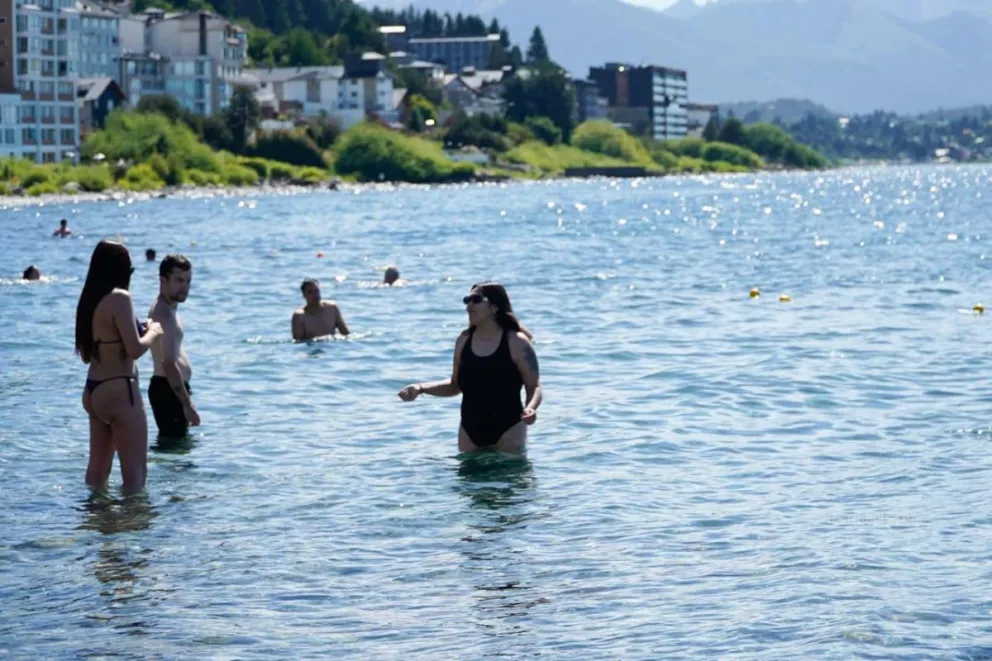 Para tomar precauciones en una época de máxima exposición solar.