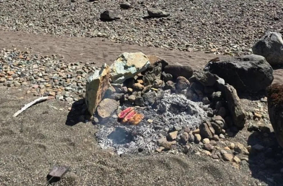 Encontraron fuegos y acampes en lugares no habilitados. Foto Parque Nacional Nahuel Huapi.