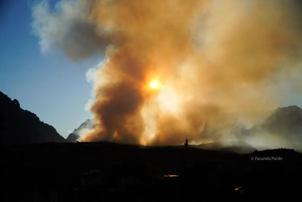 Se repiten los incendios cuando se retira el personal 
