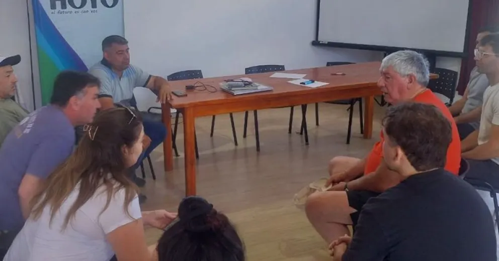 Compartieron datos técnicos sobre el despliegue de brigadistas y la logística de combate del fuego.