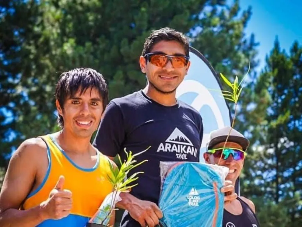 Bariloche se subió al podio. Fotos @lologekotrail.
