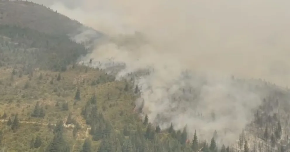 Epuyén y Cholila permanecen sin energía eléctrica.