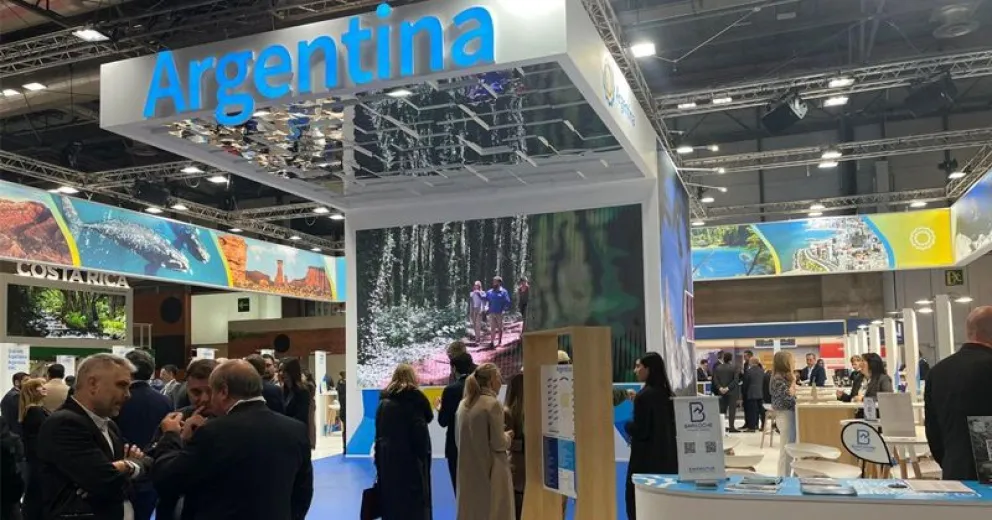 “Bariloche, tu refugio en verano”.