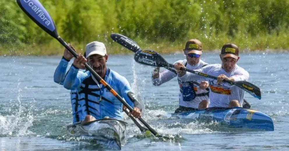 Imparables por las aguas del Río Negro.