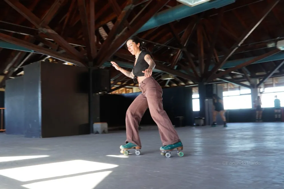 El ritmo cultural promete intensidad para la ciudad; el taller de roller dance que nació en el verano, por ejemplo, se mantendrá durante el resto del año (foto: Facundo Pardo).