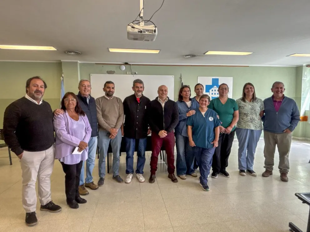 La presentación se llevó a cabo en una conferencia de prensa en el hospital zonal, de la que participaron representantes de las distintas instituciones involucradas. Fotos Eugenia Neme.