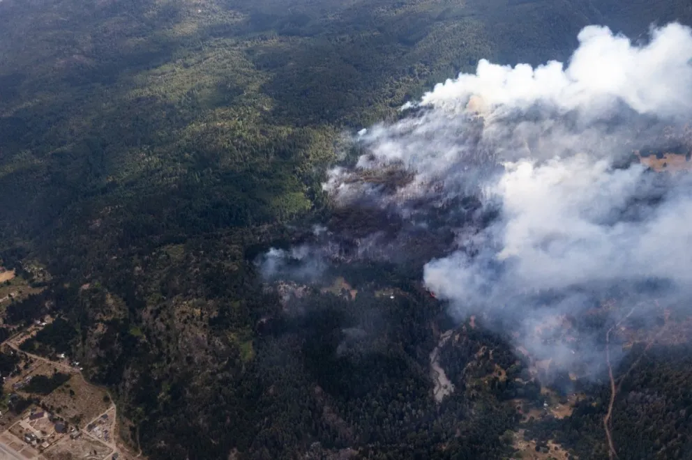 Ante la presencia de humo o fuego solicitan dar aviso al 103 o 911.